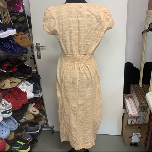 Free People 100% Cotton Peach Button Down Summer Maxi Dress Size Medium - Picture 3 of 6